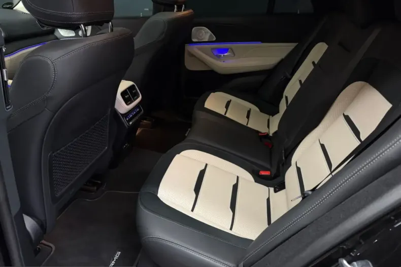 Mercedes-Benz GLE 53 AMG (Clasa GLE) din 2025 cu 9.000 km - oferta MER249185 - foto 19