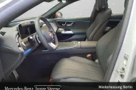 Mercedes-Benz E 400 (Clasa E) din 2025 cu 3.005 km - oferta MER249187 - foto 9