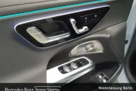 Mercedes-Benz E 400 (Clasa E) din 2025 cu 3.005 km - oferta MER249187 - foto 15