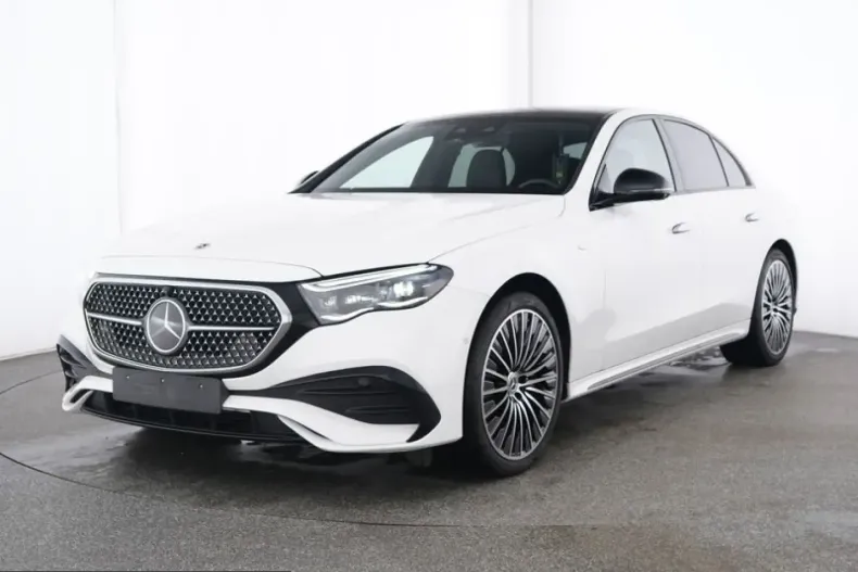 Mercedes-Benz E 400 (Clasa E) din 2025 cu 24.661 km - oferta MER249190 - foto 1