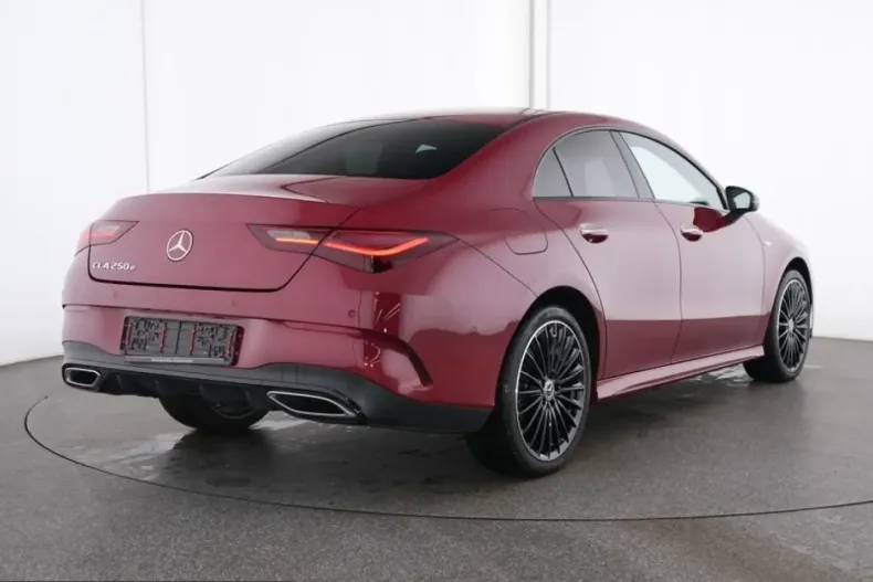 Mercedes-Benz CLA 250 (Clasa CLA) din 2025 cu 13.332 km - oferta MER249194 - foto 3
