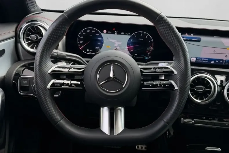 Mercedes-Benz CLA 250 (Clasa CLA) din 2024 cu 7.361 km - oferta MER249195 - foto 11