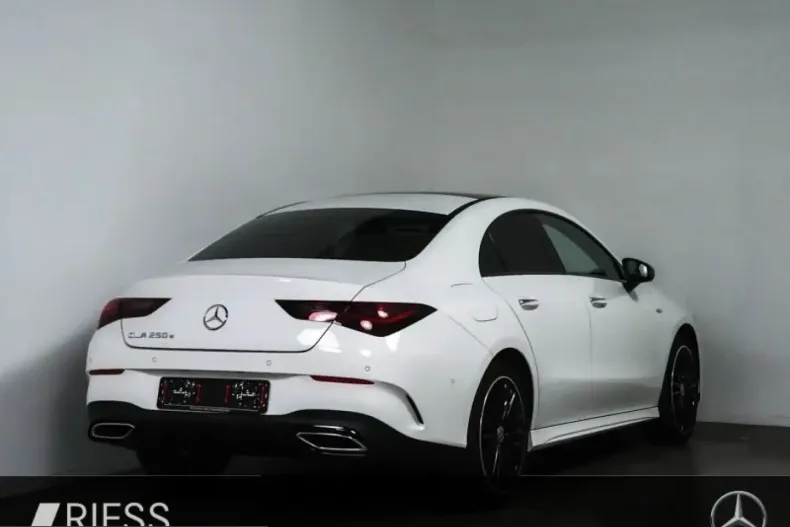 Mercedes-Benz CLA 250 (Clasa CLA) din 2025 cu 30.632 km - oferta MER249201 - foto 2