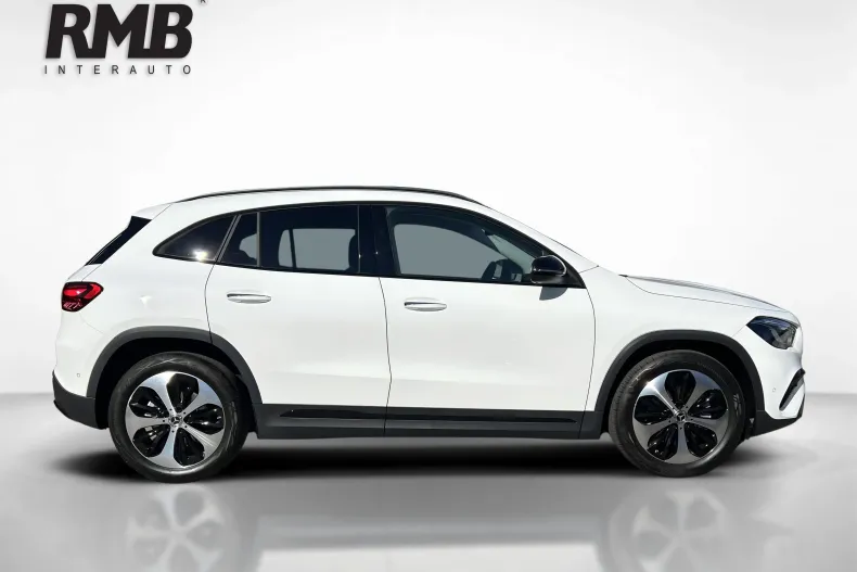 Mercedes-Benz GLA din 2026 cu 3.000 km - oferta MER249214 - foto 6