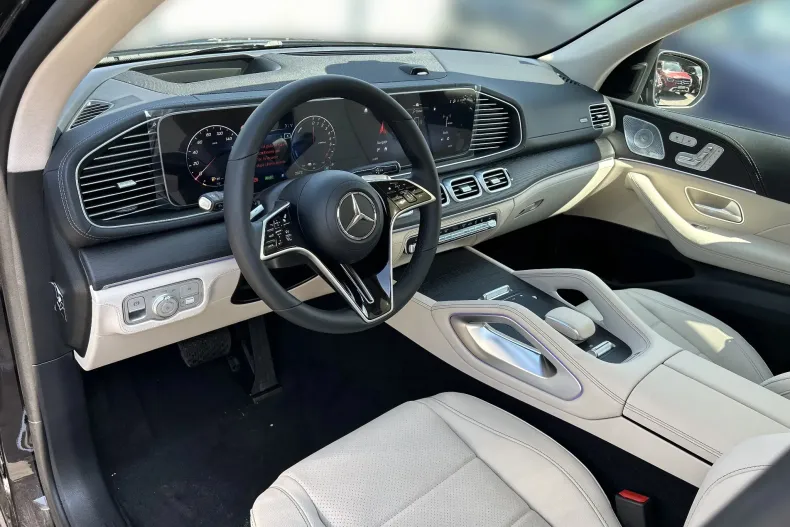 Mercedes-Benz GLE 400 (Clasa GLE) din 2026 cu 22 km - oferta MER249217 - foto 9