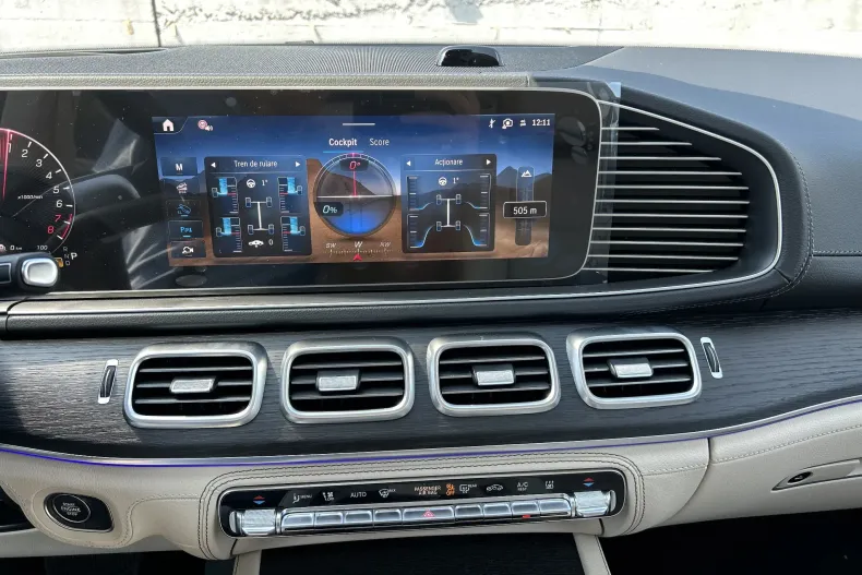 Mercedes-Benz GLE 400 (Clasa GLE) din 2026 cu 22 km - oferta MER249217 - foto 20