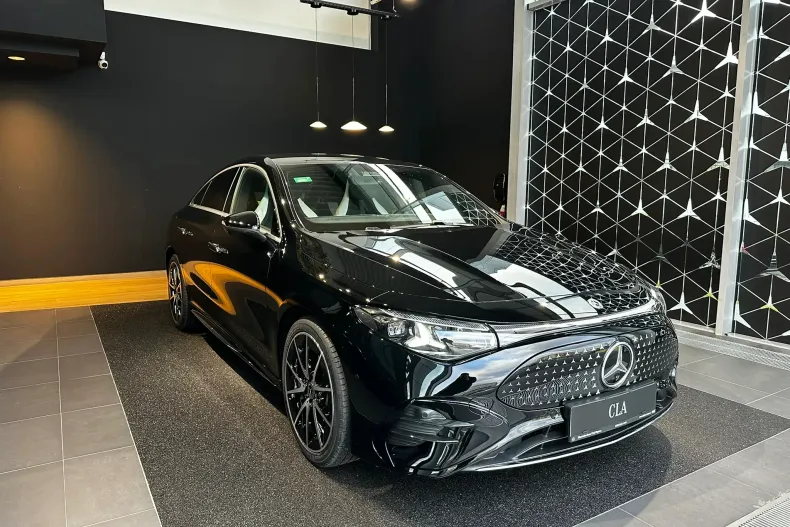 Mercedes-Benz CLA 250 (Clasa CLA) din 2025 cu 3.000 km - oferta MER249223 - foto 2