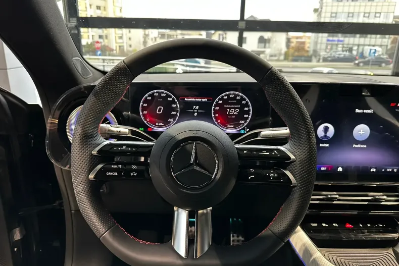 Mercedes-Benz CLA 250 (Clasa CLA) din 2025 cu 3.000 km - oferta MER249223 - foto 11