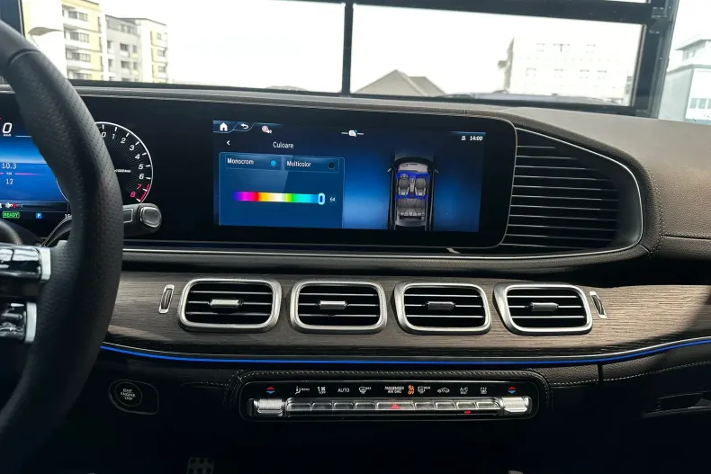 Mercedes-Benz GLE 400 (Clasa GLE) din 2025 cu 4.500 km - oferta MER249225 - foto 17
