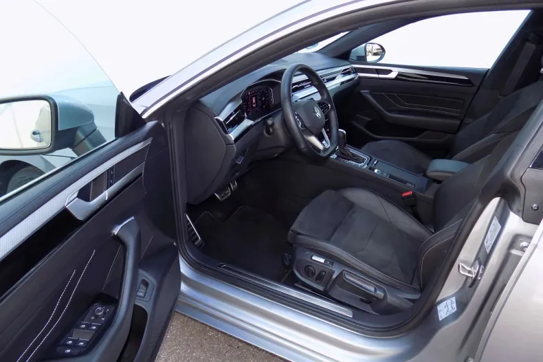 Volkswagen Arteon din 2023 cu 92.132 km - oferta VOL249229 - foto 10