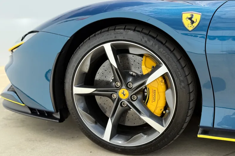 Ferrari SF90 Stradale din 2021 cu 21.276 km - oferta FER249234 - foto 17