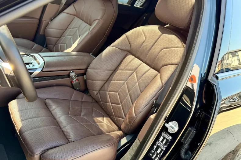 BMW 740 (Seria 7) din 2022 cu 170.000 km - oferta BMW249235 - foto 18