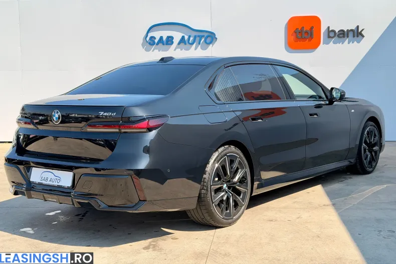 BMW 740 (Seria 7) din 2022 cu 170.000 km - oferta BMW249235 - foto 32