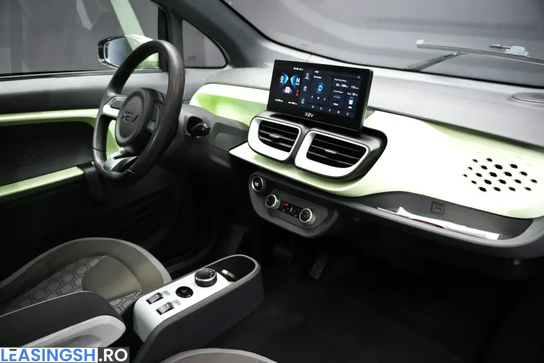 XEV YOYO din 2024 cu 17.000 km - oferta XEV249237 - foto 9
