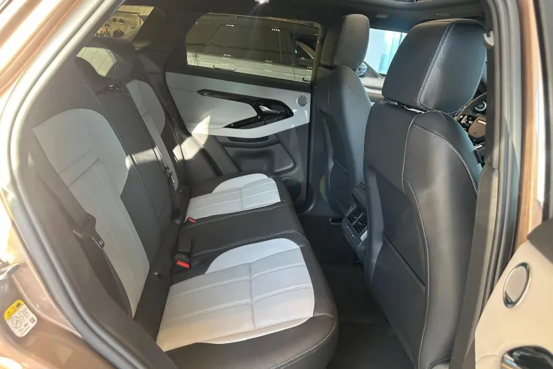 Land Rover Range Rover Evoque din 2026 cu 1 km - oferta LAN249240 - foto 16