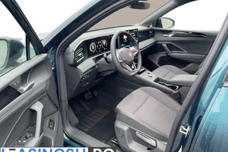 Volkswagen Tiguan din 2025 cu 4.920 km - oferta VOL249242 - foto 5
