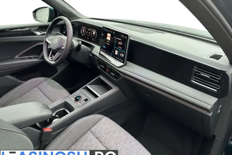 Volkswagen Tiguan din 2025 cu 4.920 km - oferta VOL249242 - foto 10