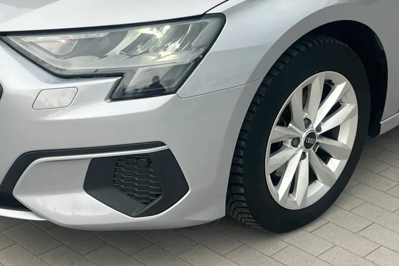 Audi A3 din 2021 cu 80.570 km - oferta AUD249248 - foto 4