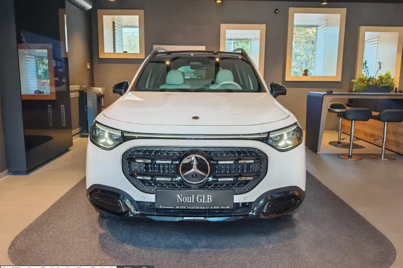 Mercedes-Benz GLB 200 (Clasa GLB) din 2026 cu 1 km - oferta MER249259 - foto 5