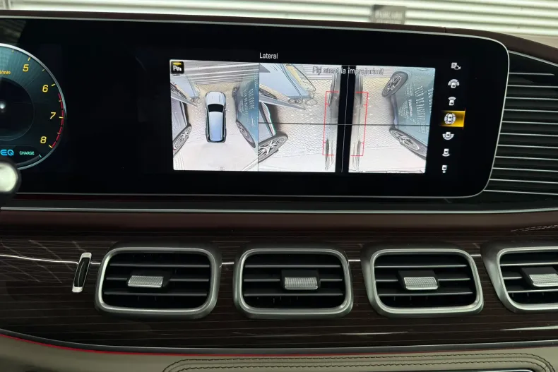 Mercedes-Benz GLS 600 (Clasa GLS) din 2023 cu 12.115 km - oferta MER249262 - foto 19