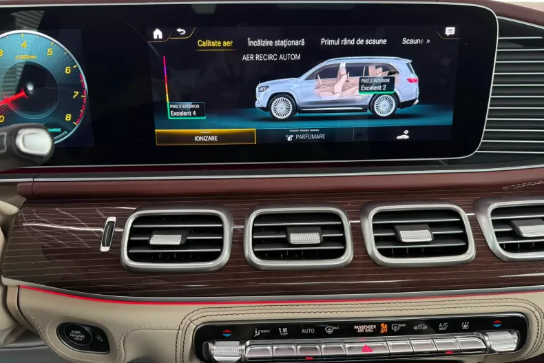 Mercedes-Benz GLS 600 (Clasa GLS) din 2023 cu 12.115 km - oferta MER249262 - foto 36