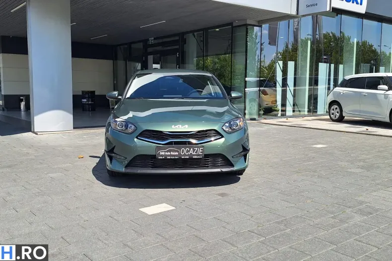Kia Ceed din 2025 cu 2.890 km - oferta KIA249267 - foto 2