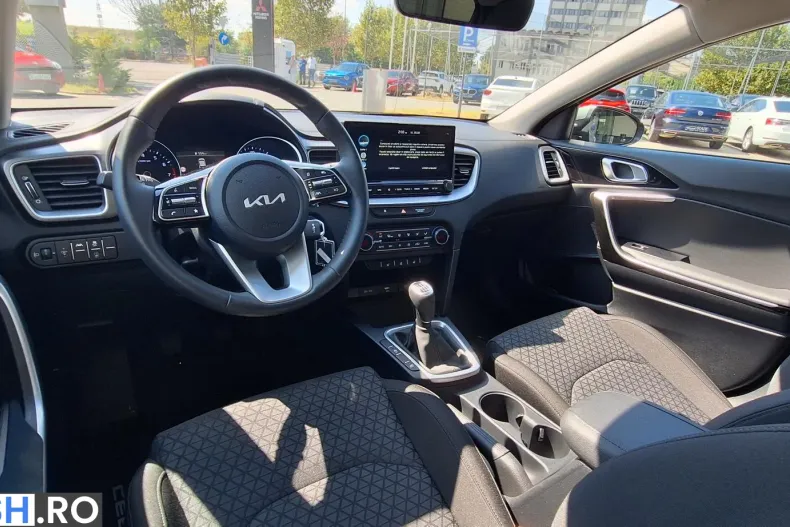 Kia Ceed din 2025 cu 2.890 km - oferta KIA249267 - foto 10