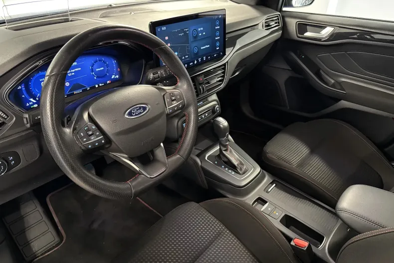 Ford Focus din 2023 cu 34.753 km - oferta FOR249271 - foto 9