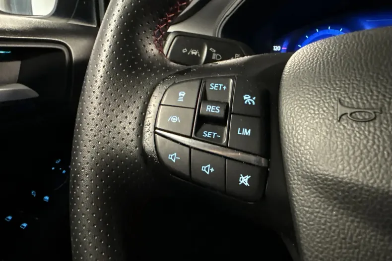 Ford Focus din 2023 cu 34.753 km - oferta FOR249271 - foto 17
