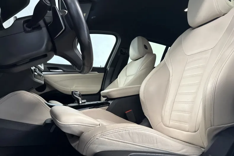 BMW X4 (Seria X) din 2024 cu 56.076 km - oferta BMW249272 - foto 10