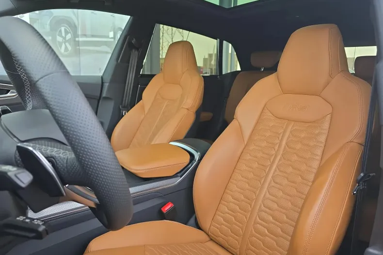 Audi RSQ8 din 2023 cu 56.717 km - oferta AUD249276 - foto 12