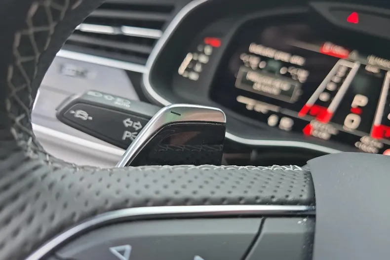 Audi RSQ8 din 2023 cu 56.717 km - oferta AUD249276 - foto 19