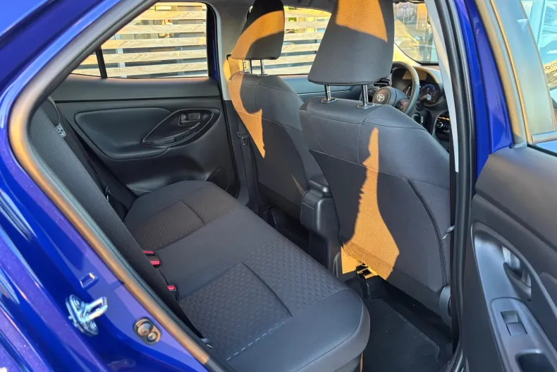 Toyota Yaris Cross din 2026 cu 3 km - oferta TOY249279 - foto 8