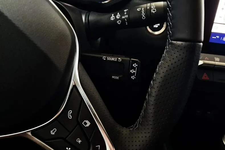 Renault Symbioz din 2025 cu 18 km - oferta REN249283 - foto 18