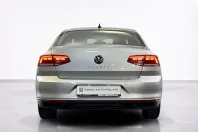 Volkswagen Passat din 2022 cu 82.542 km - oferta VOL249287 - foto 4