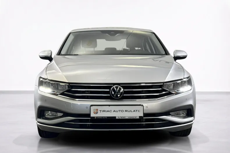 Volkswagen Passat din 2022 cu 82.542 km - oferta VOL249287 - foto 8