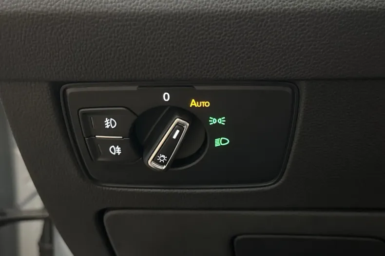 Volkswagen Passat din 2022 cu 82.542 km - oferta VOL249287 - foto 15