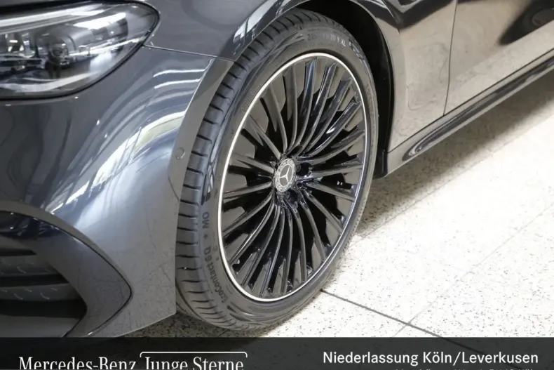 Mercedes-Benz E 220 (Clasa E) din 2025 cu 8.825 km - oferta MER249290 - foto 3