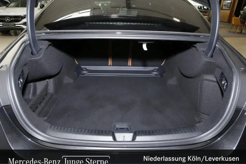 Mercedes-Benz E 220 (Clasa E) din 2025 cu 8.825 km - oferta MER249290 - foto 15