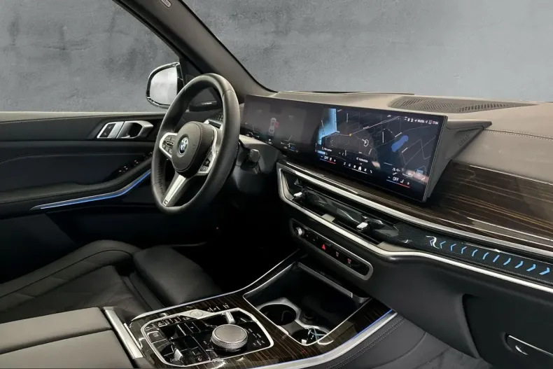 BMW X5 (Seria X) din 2025 cu 17.706 km - oferta BMW249296 - foto 12