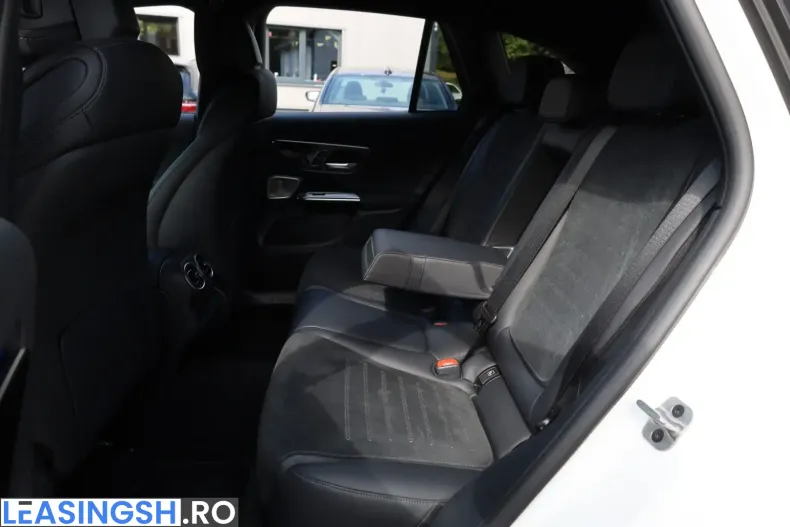 Mercedes-Benz GLC 300 (Clasa GLC) din 2024 cu 37.957 km - oferta MER249297 - foto 10