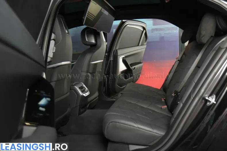 BMW 750 (Seria 7) din 2024 cu 5.200 km - oferta BMW249310 - foto 17