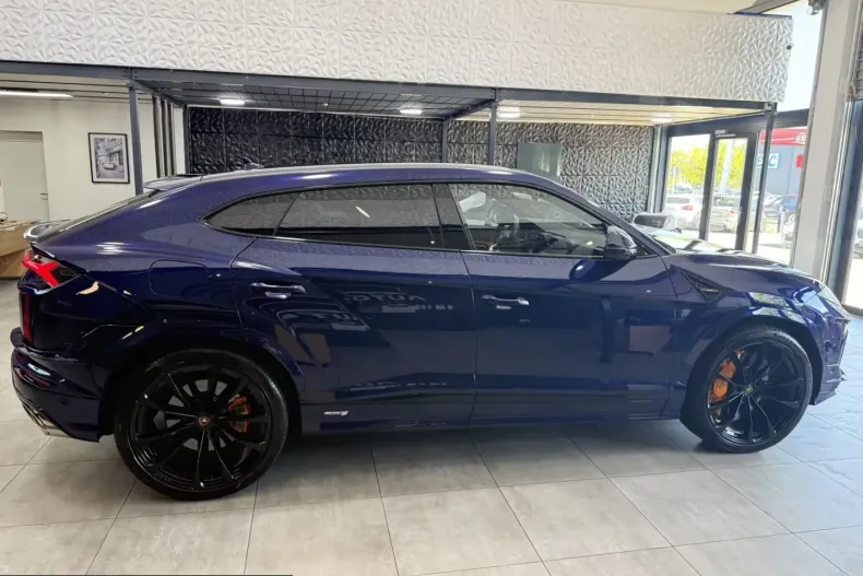 Lamborghini Urus din 2025 cu 9.900 km - oferta LAM249317 - foto 4
