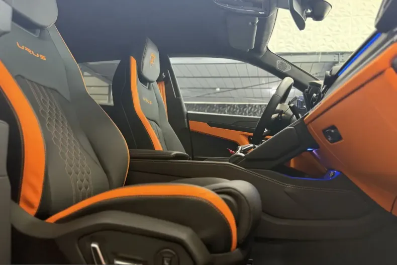 Lamborghini Urus din 2025 cu 9.900 km - oferta LAM249317 - foto 15