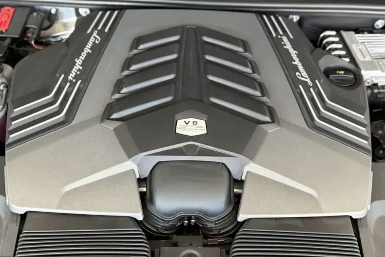 Lamborghini Urus din 2025 cu 9.900 km - oferta LAM249317 - foto 28