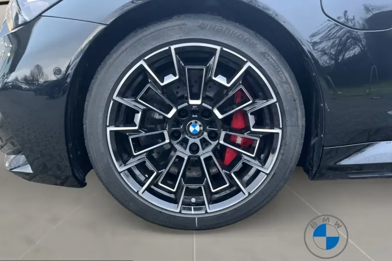 BMW M5 (Seria 5) din 2024 cu 38.755 km - oferta BMW249321 - foto 12
