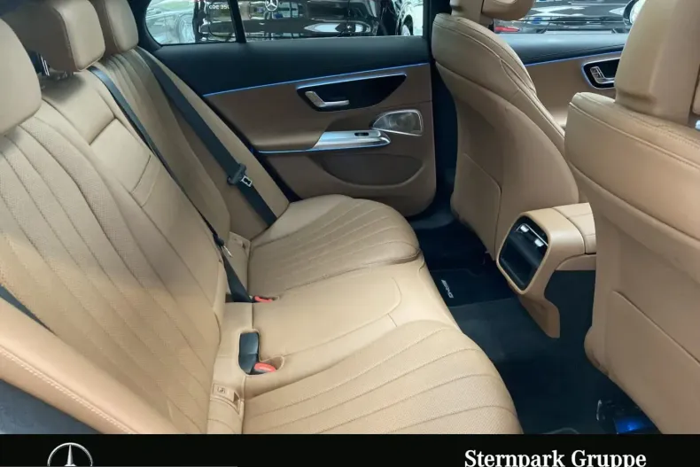 Mercedes-Benz E 300 (Clasa E) din 2025 cu 21.058 km - oferta MER249322 - foto 13