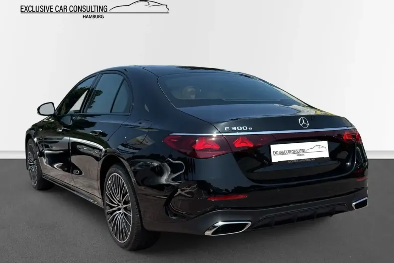 Mercedes-Benz E 300 (Clasa E) din 2025 cu 23.500 km - oferta MER249325 - foto 4