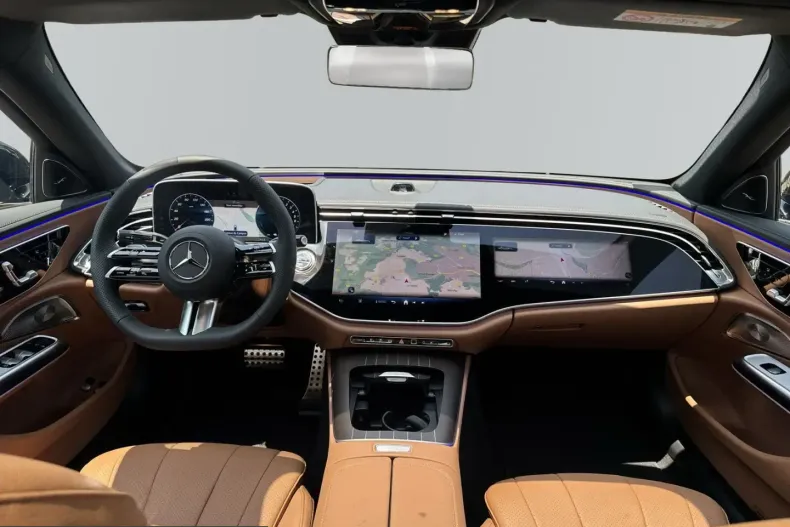 Mercedes-Benz E 300 (Clasa E) din 2025 cu 23.500 km - oferta MER249325 - foto 7