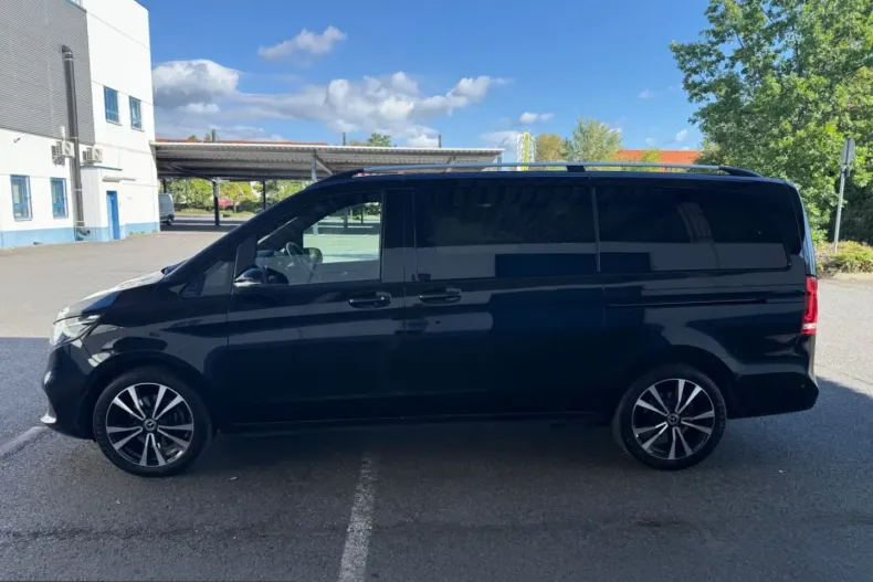 Mercedes-Benz V 250 (Clasa V) din 2023 cu 25.600 km - oferta MER249327 - foto 2